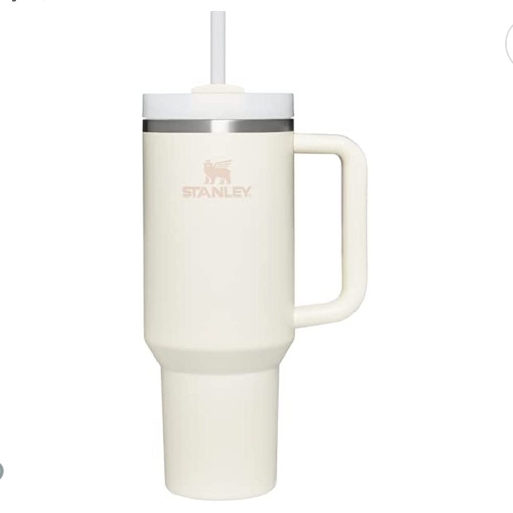 40oz NWT Cream 2.0 Stanley Tumbler